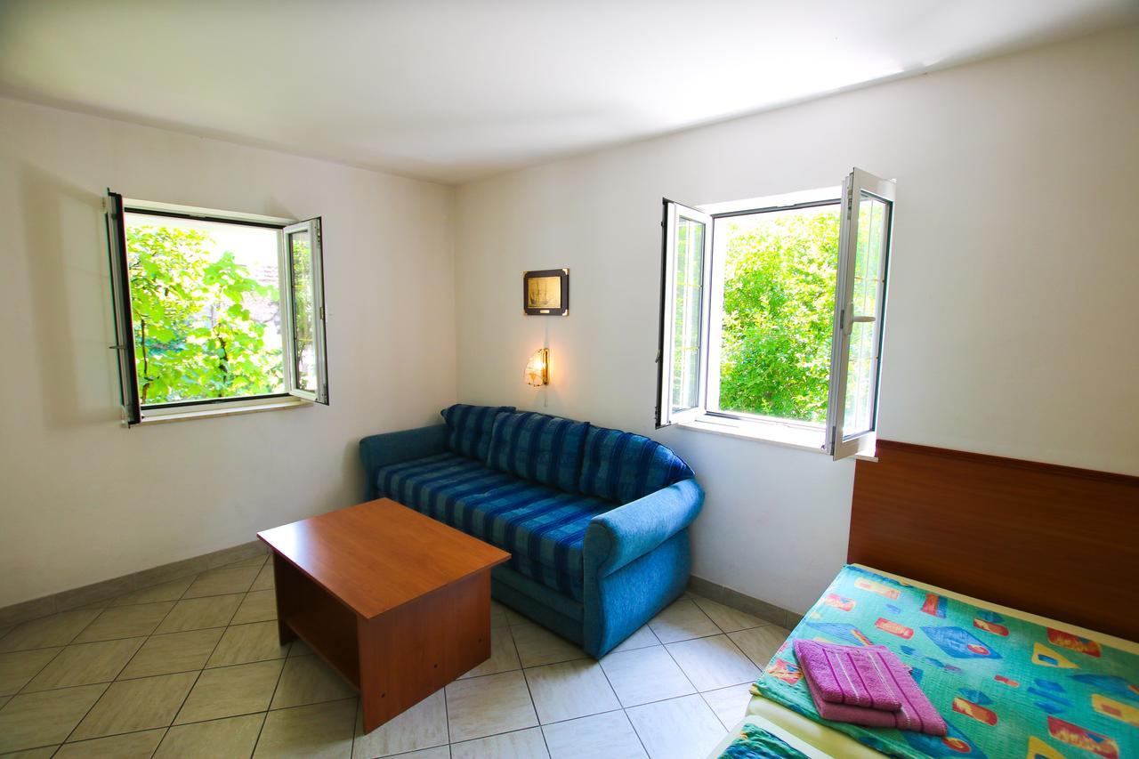 הרצג-נובי Guest House Saga מראה חיצוני תמונה